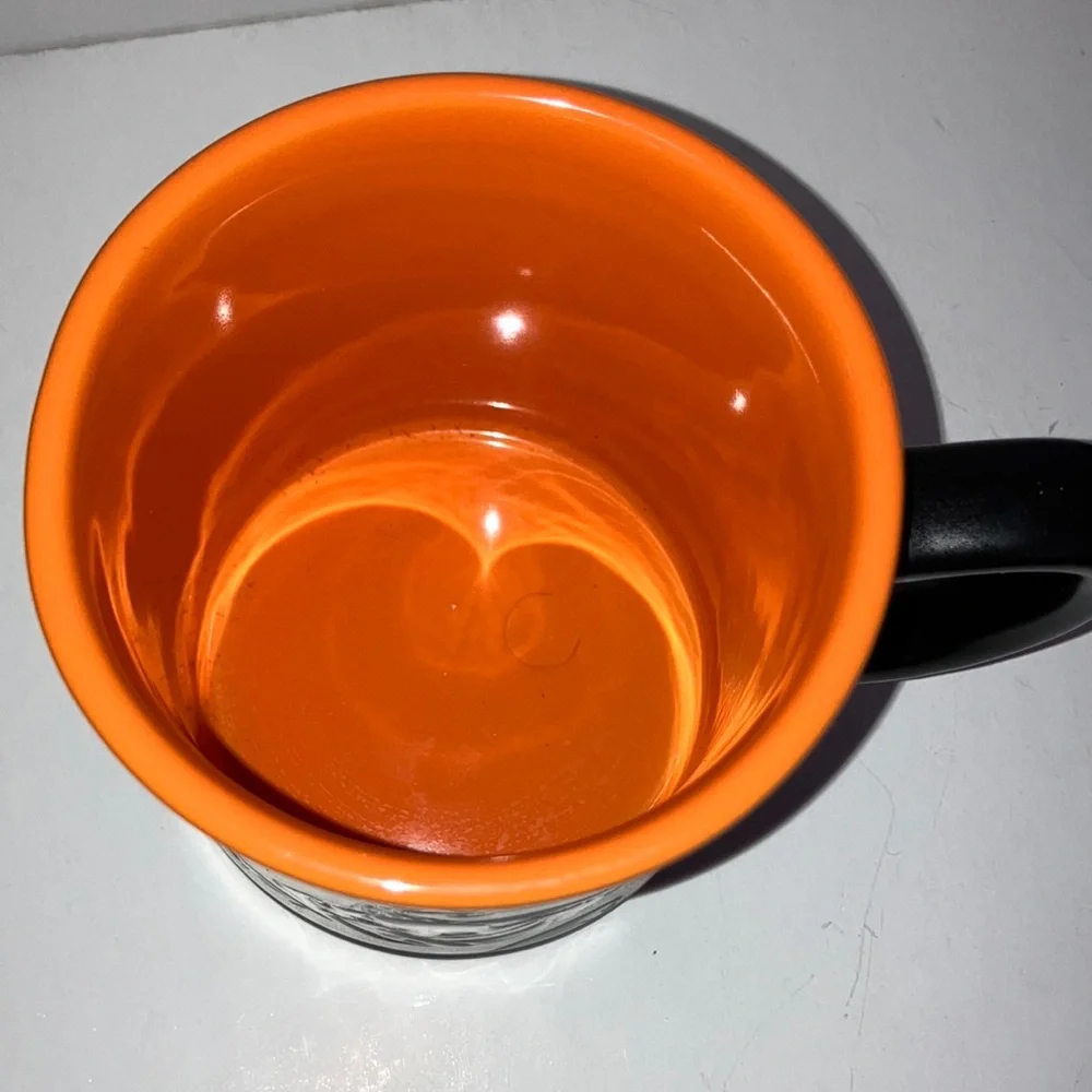 Halloween Black and Orange Large‎ Mug with Jack-o-Lantern Design